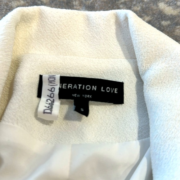 GENERATION LOVE WINTER WHITE FABRIC BOMBER BLAZOR/ JACKET SIZE S - Picture 2 of 12